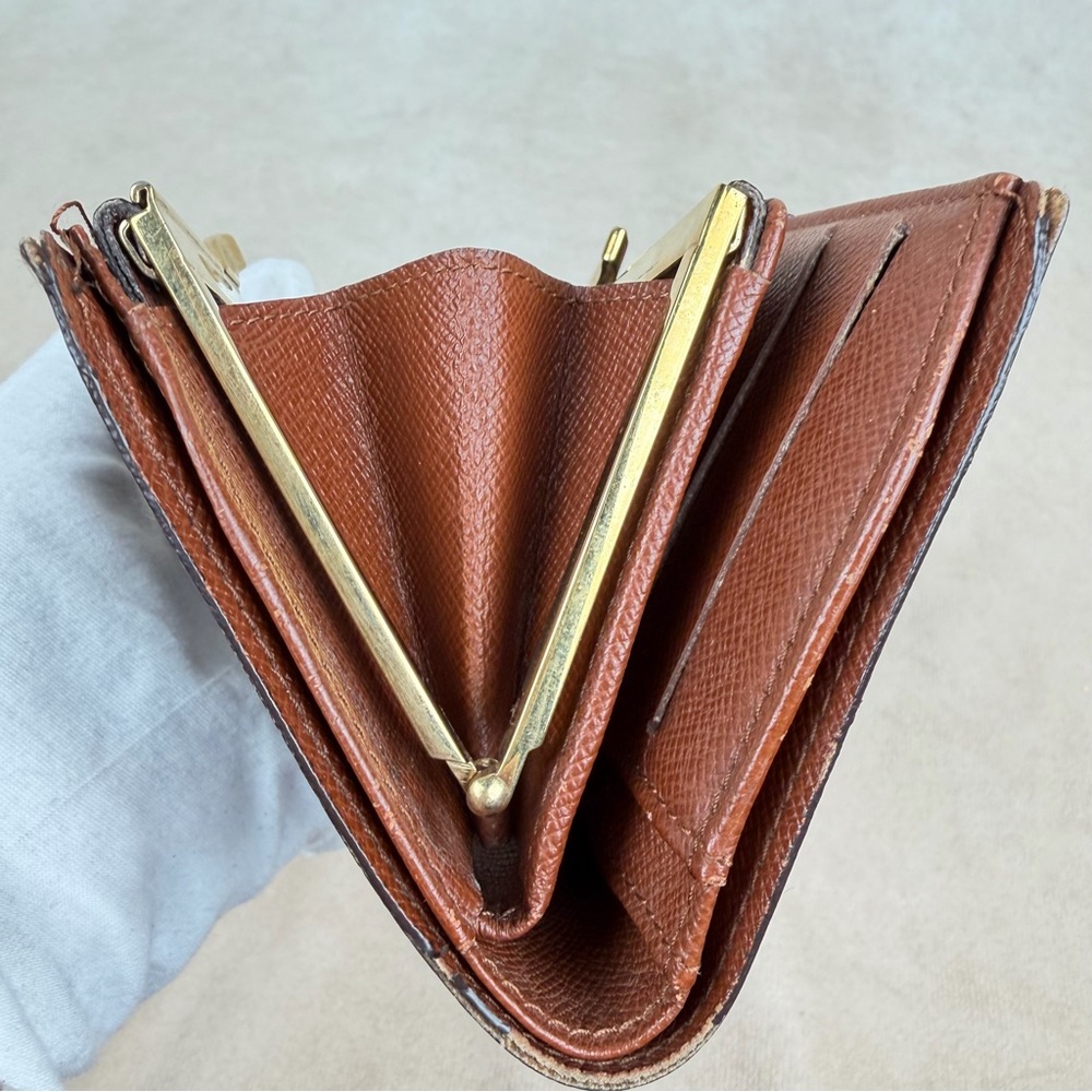 Louis Vuitton Monogram Kisslock Wallet Vintage Coin Purse - Picture 11 of 16